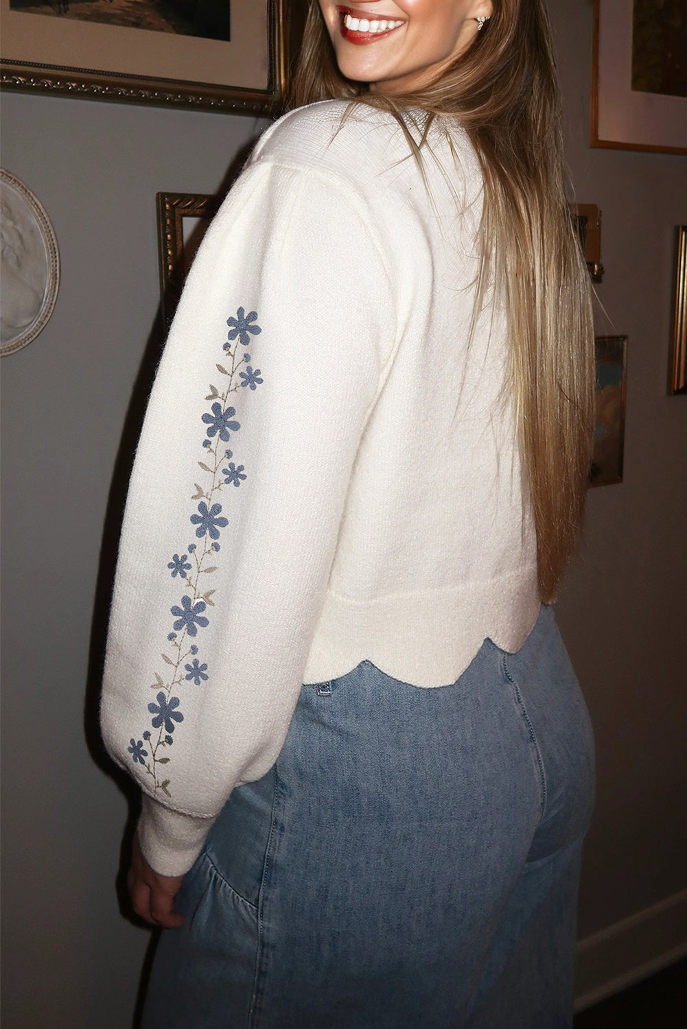 White Floral Embroidered Scallop Hem Cropped Sweater