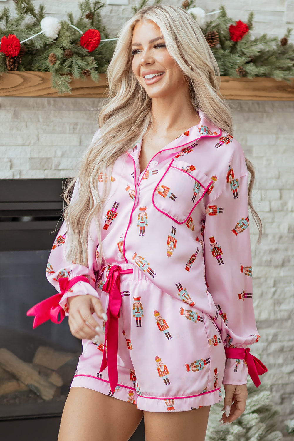 Beige Nutcracker Print Contrast Trim Tied up Bow Silky 2pcs Pajama Set