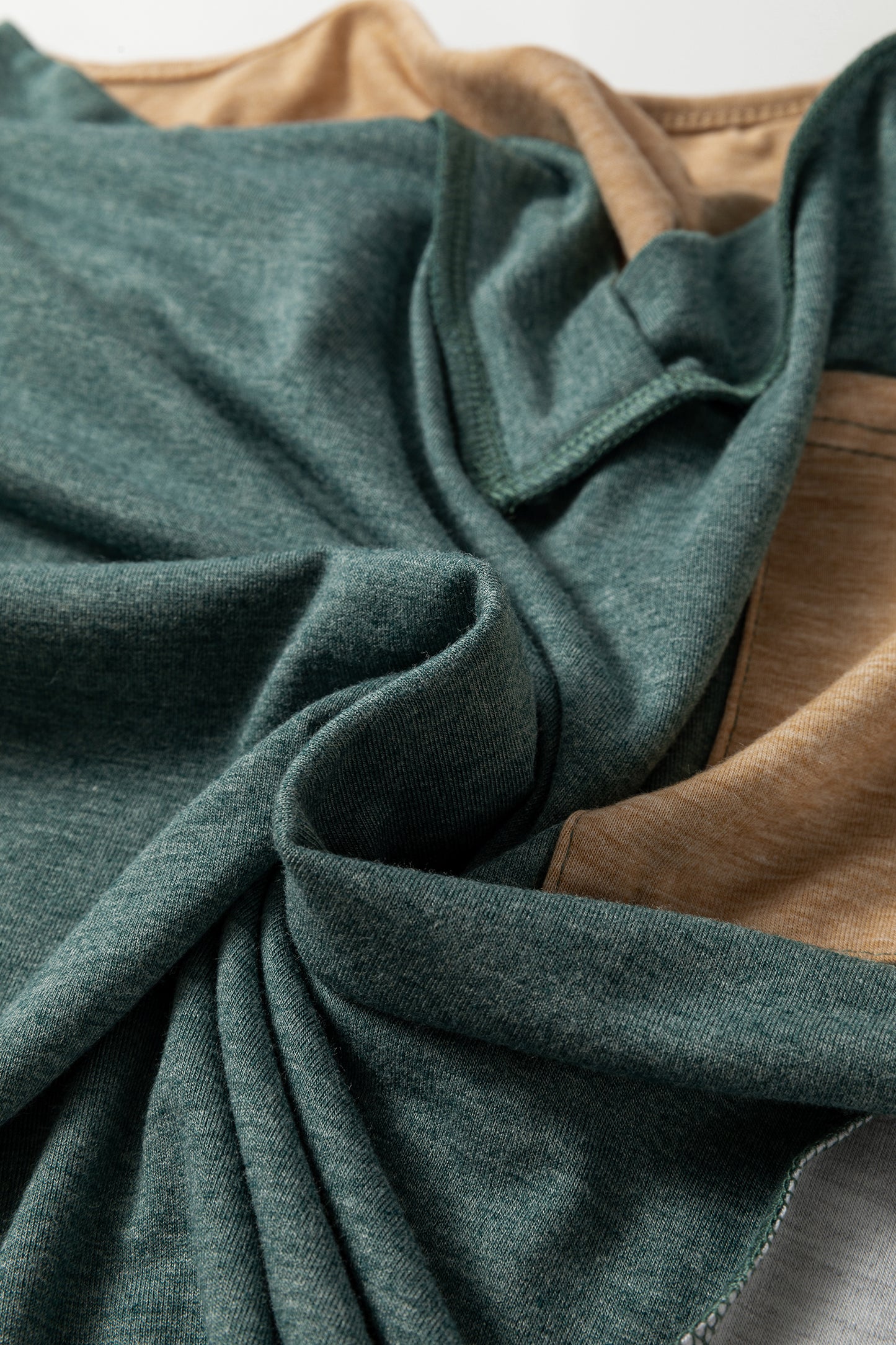 Jungle Green Exposed Stitching Colorblock V Neck Long Sleeve Top