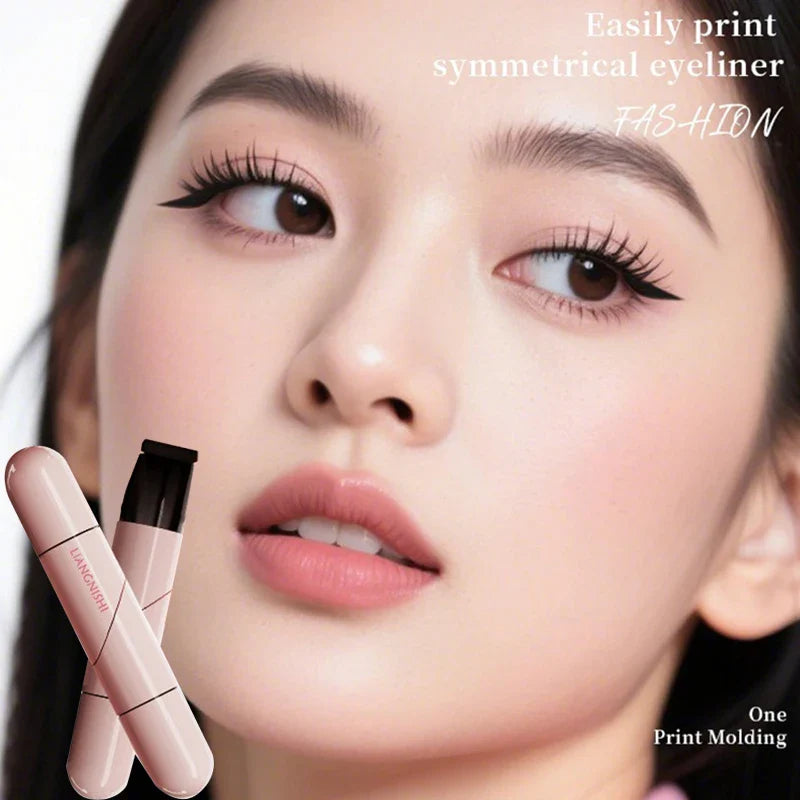 Heart Stamp Double-Head Eyeliner Pen
