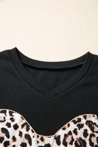 White Contrast Leopard Bow Patched V Neck Loose Tee Drawstring Shorts 2pcs Outfit